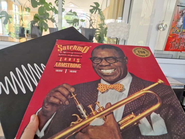 How To Spot Fake Vinyl Records