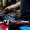 turntable pitch control