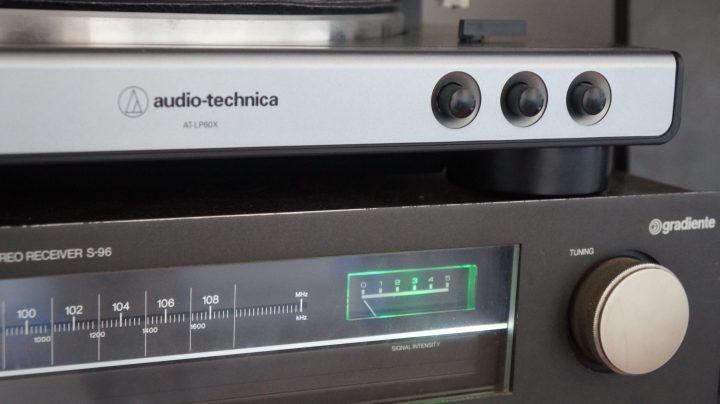 Gradiente preamp for turntable.