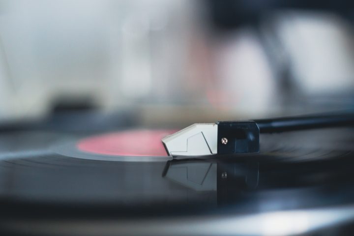 A Jensen turntable review.