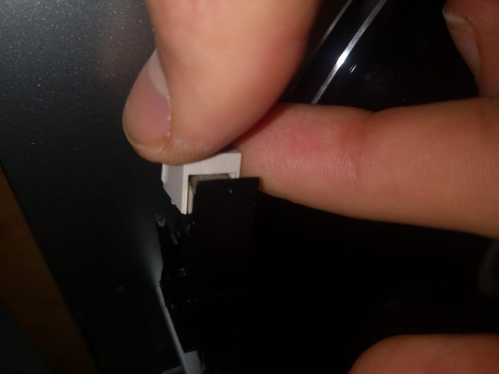 How to Replace a Needle on a Record Player