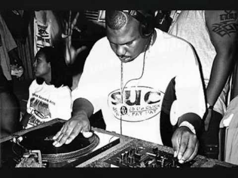 Anti skate turntable features