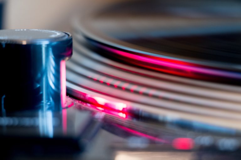 best turntables with preamp