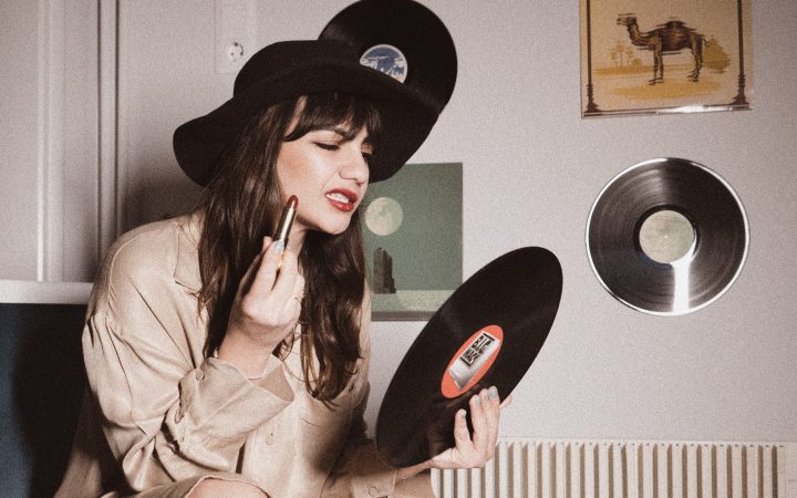 Can You Skip Songs On Vinyl Records?