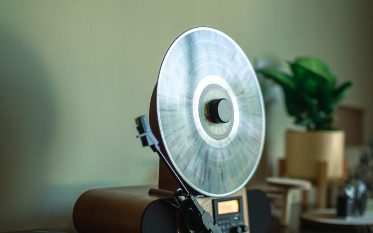 vertical record player