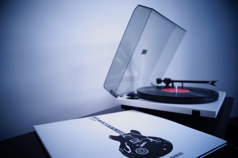 buying record players