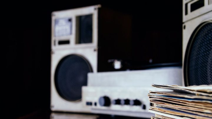 Best Speakers For Your Record Player: Elevate Your Listening Experience